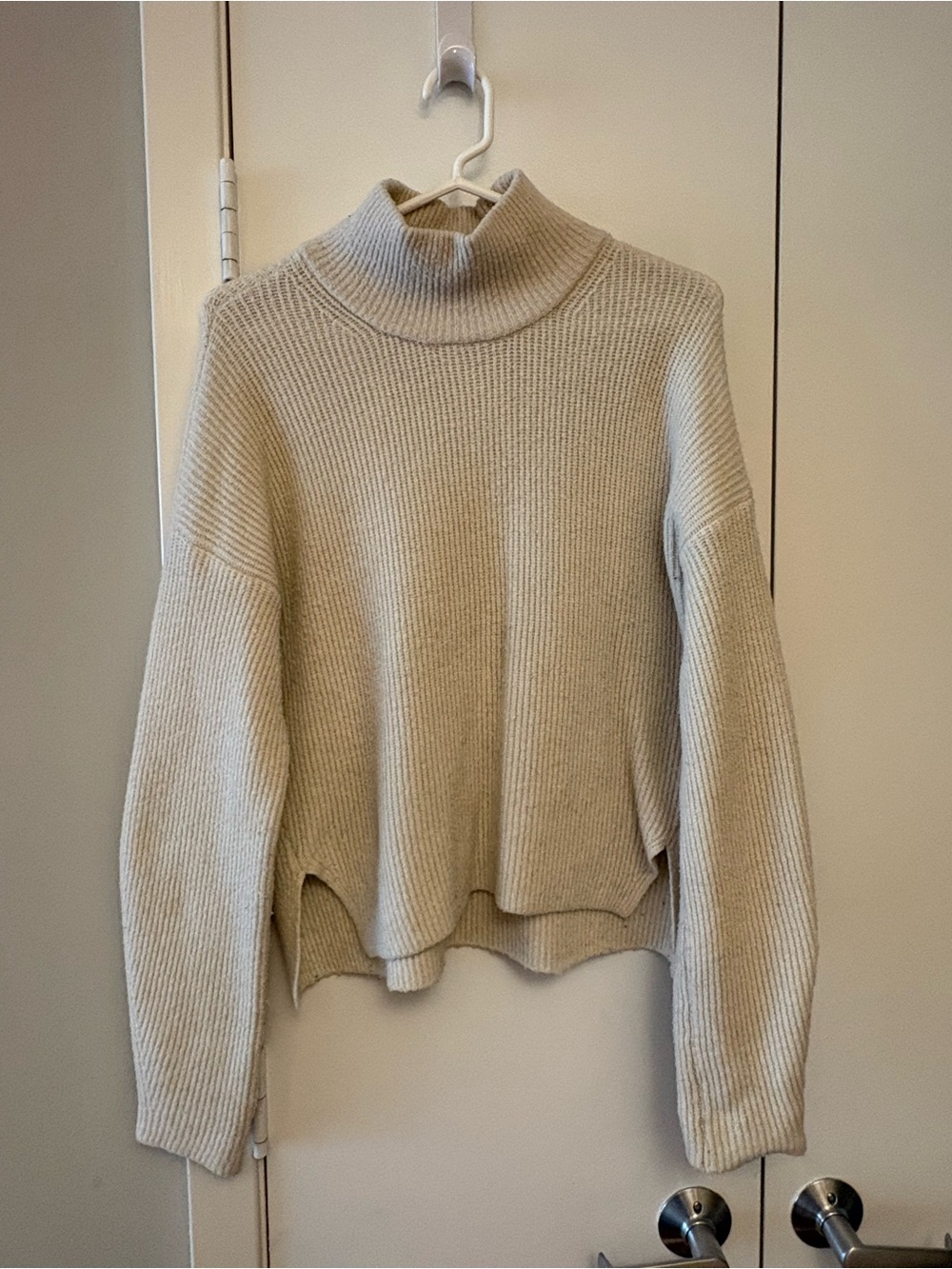 Abercrombie & Fitch Cream Ribbed Turtleneck Sweater
